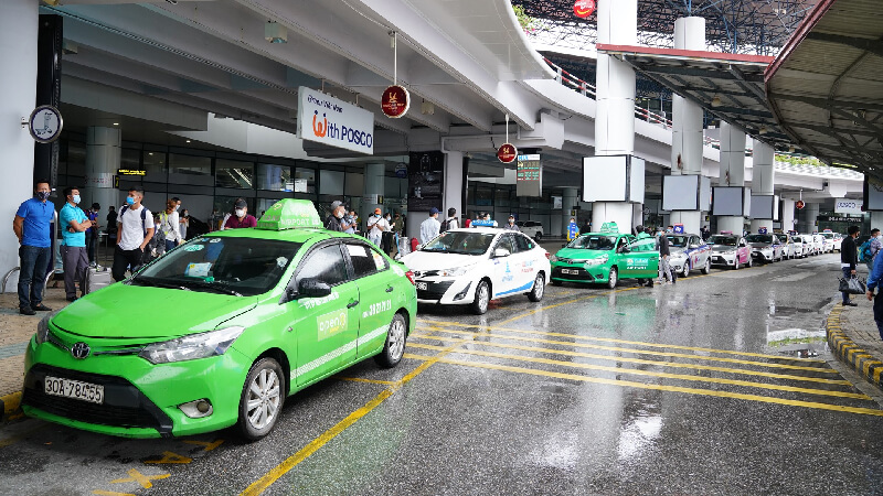 Cách đặt xe tại sân bay nội bài